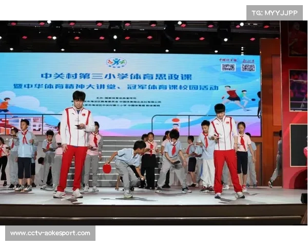“中华体育精神大讲堂”校园宣讲活动在武汉举行
